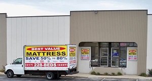 Mattress delivery truck for Best Value Mattress Warehouse Indianapolis Indiana 46278
