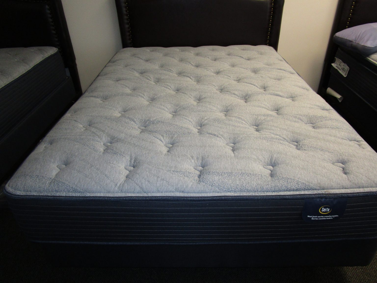 serta luxury hotel mattress